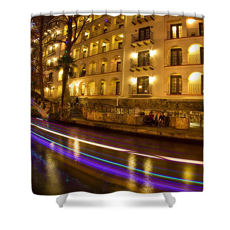 Riverwalk La Mansion Del Rio Christmas By Michael Tidwell Photography Shower Curtain featuring the photograph La Mansion del Rio Riverwalk Christmas by Michael Tidwell
