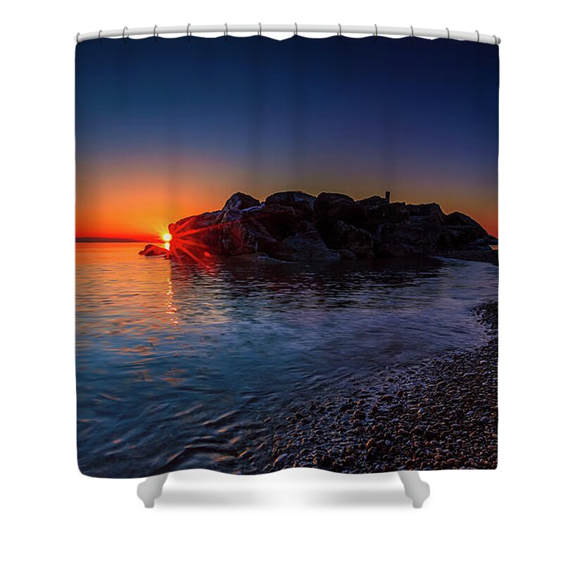 Andrew Slater Photography Shower Curtain featuring the photograph Rocky Klode by Andrew Slater