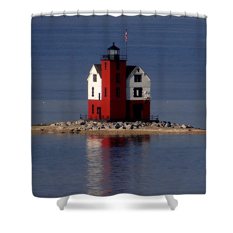 Round Island Lighthouse Shower Curtain featuring the photograph Round Island Lighthouse in the Morning by Keith Stokes