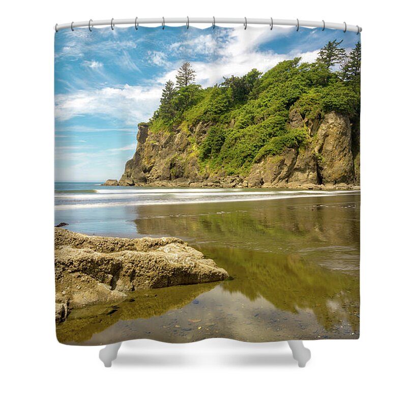 Beach Shower Curtain featuring the photograph Ruby Beach Morning by Jerry Fornarotto
