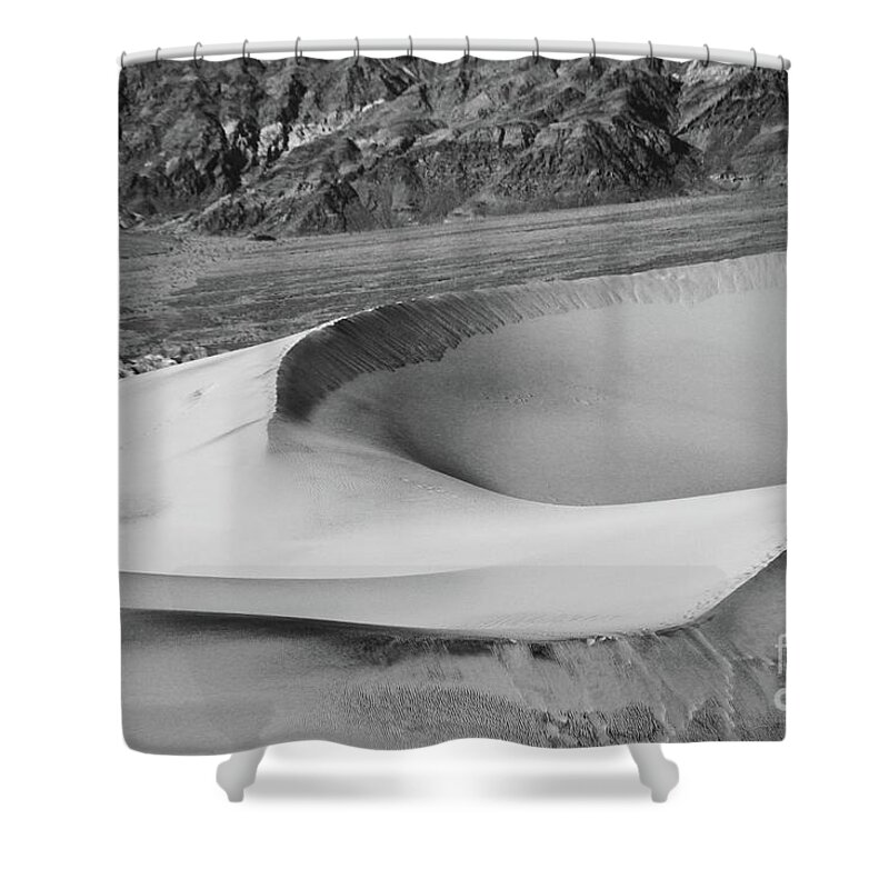 Sand Shower Curtain featuring the photograph S Curve by Suzanne Oesterling