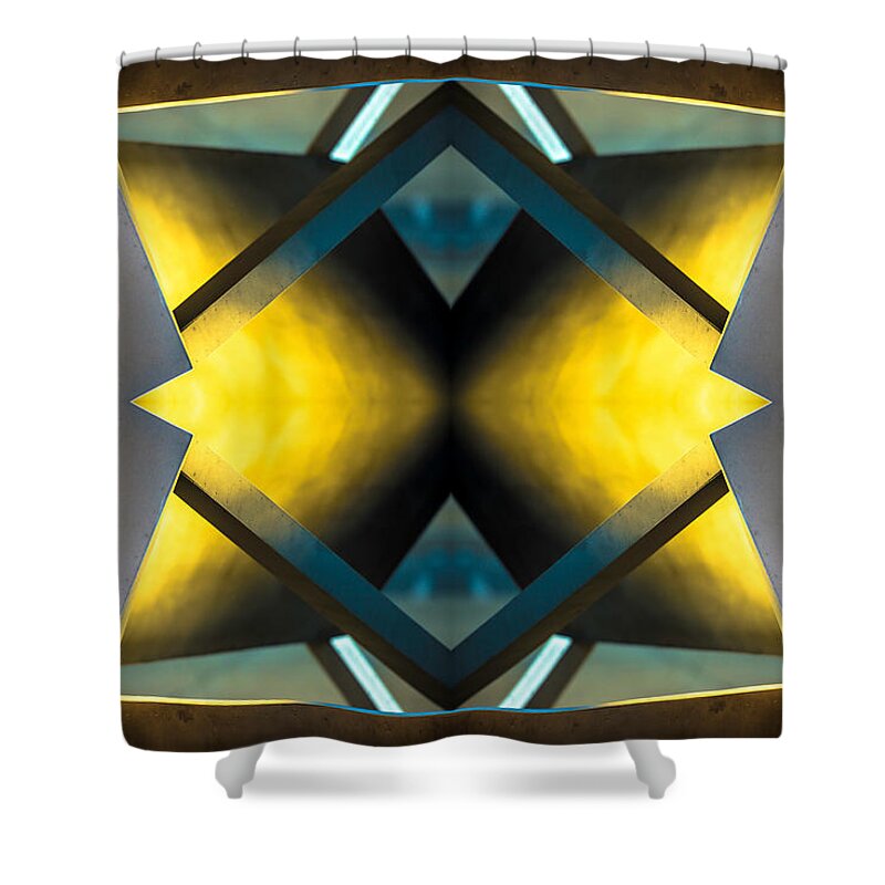  Shower Curtain featuring the photograph Sculpture on Southport N66V3 by Raymond Kunst