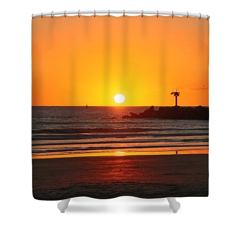 Ocean Sunset Shower Curtain featuring the photograph Serene Ocean Sunset by Christy Pooschke