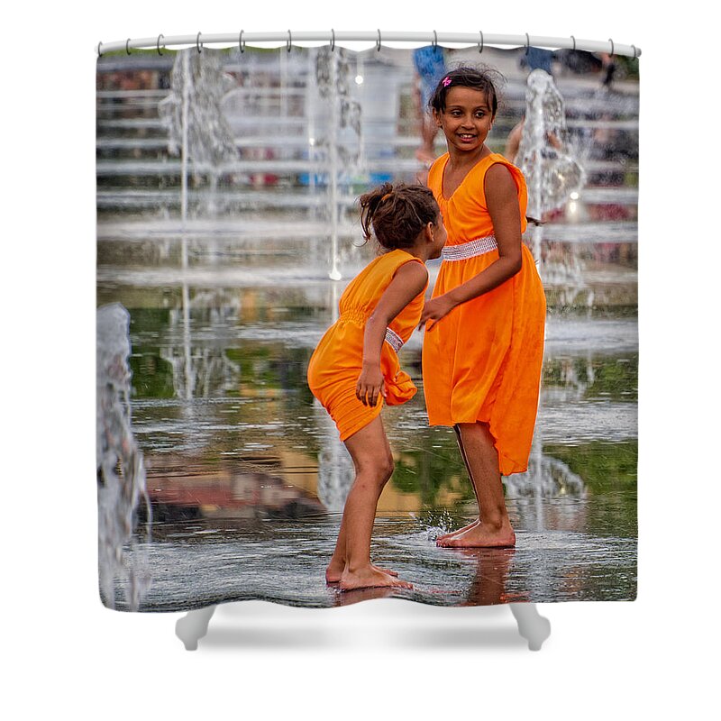 Children Shower Curtain featuring the photograph Sisters in the Waterpark by Gary Karlsen