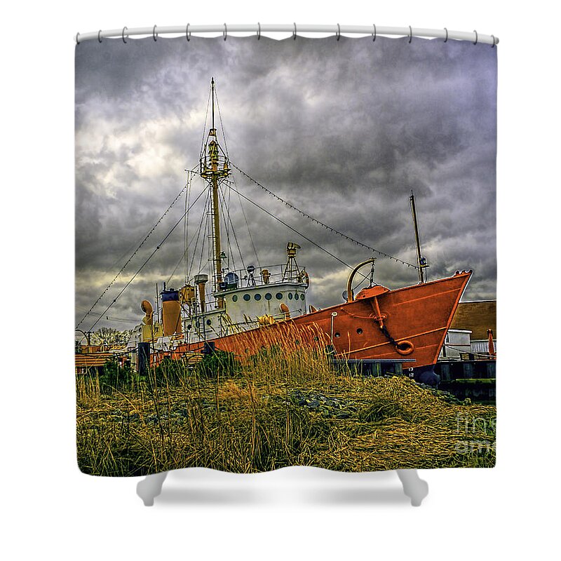 Lightship Shower Curtain featuring the photograph Storm Brewing at the Lightship by Nick Zelinsky Jr