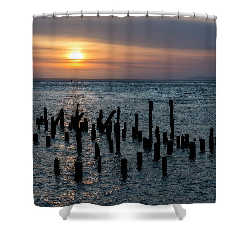 Astoria Shower Curtain featuring the photograph Sunset on the Empire by Robert Potts