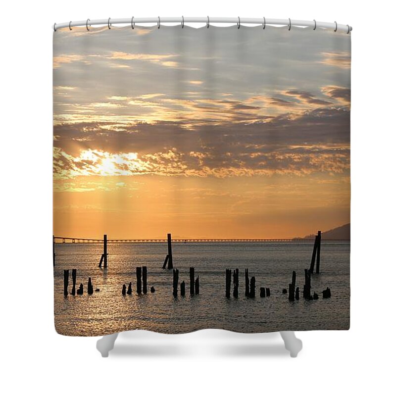 Sunset Shower Curtain featuring the photograph Sunset over the Columbia River - 4 by Christy Pooschke