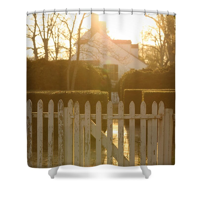Colonial Williamsburg Shower Curtain featuring the photograph Sunset Over Williamsburg by Rachel Morrison