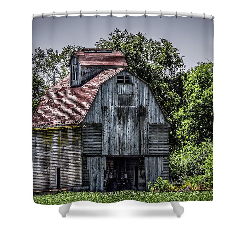 Barn Shower Curtain featuring the photograph Tall Barn by Ray Congrove