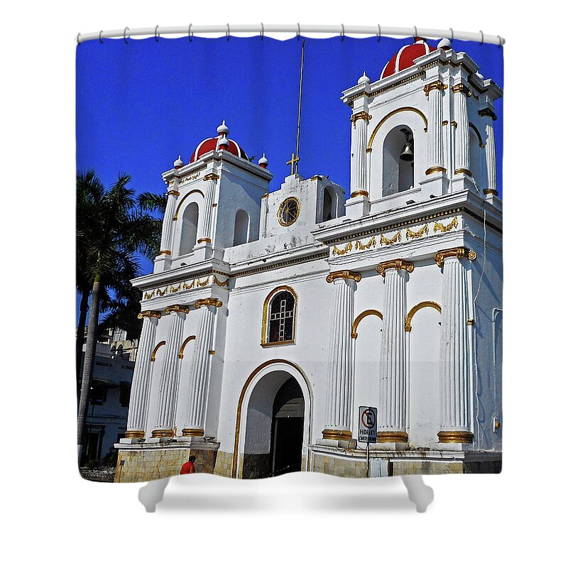 Tapachula Shower Curtain featuring the photograph Tapachula 1 by Ron Kandt