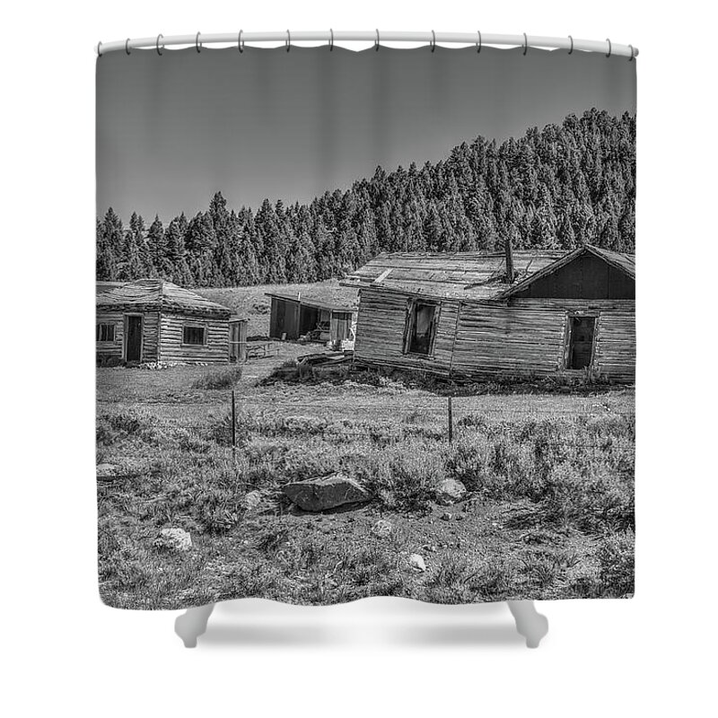 Abandoned Buildings Shower Curtain featuring the photograph The Gilmore Homestead by Richard J Cassato