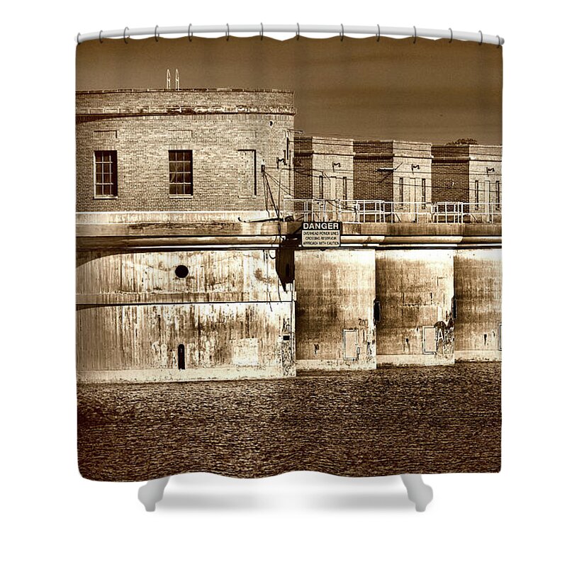 Scenic Shower Curtain featuring the photograph The Intake Towers by Skip Willits