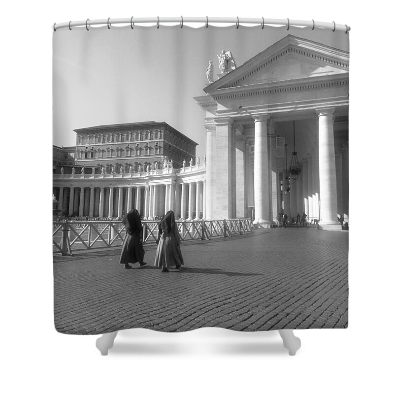 St.peter`s Basilica Shower Curtain featuring the photograph The path to temple by Rumiana Nikolova