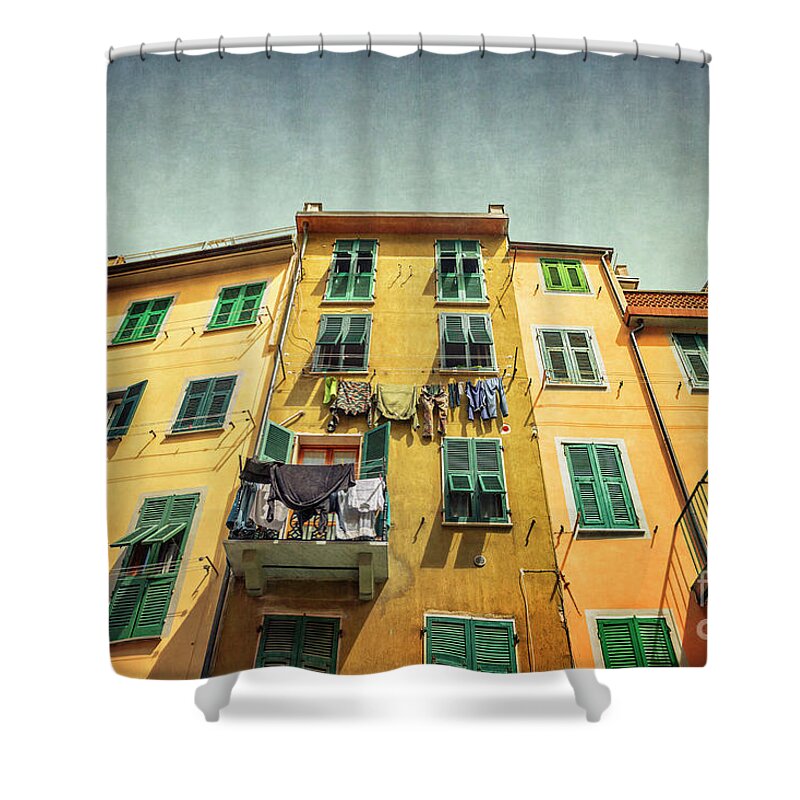 Kremsdorf Shower Curtain featuring the photograph The Sound Of Life by Evelina Kremsdorf