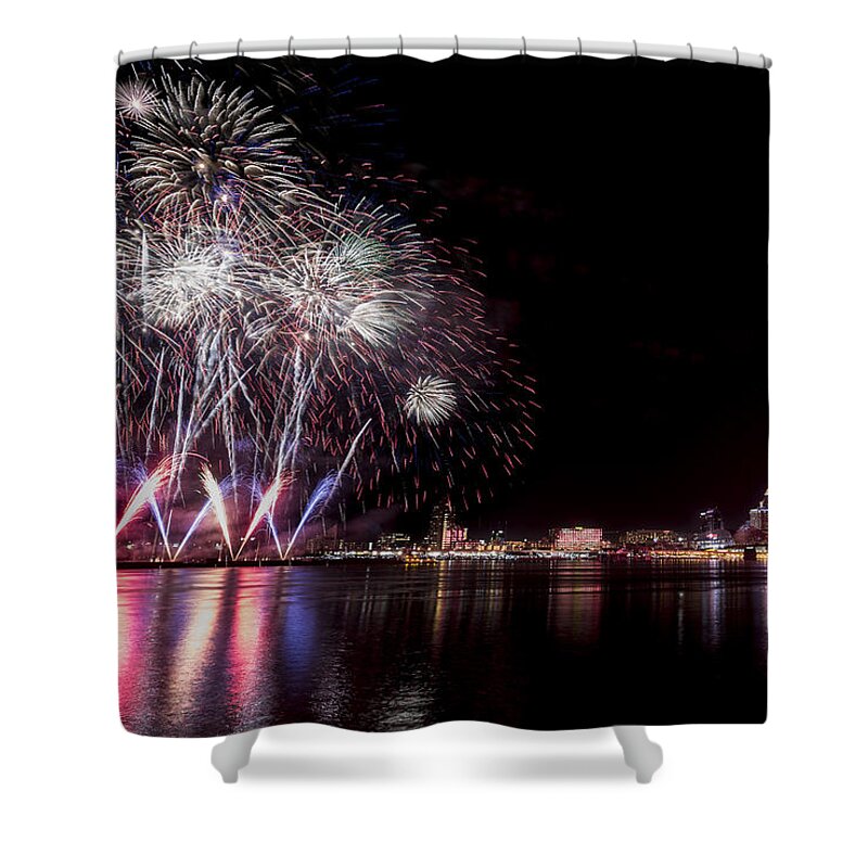Fireworks Shower Curtain featuring the photograph Thunder Over Louisville by Andrea Silies