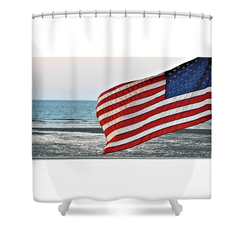 United States Of America Shower Curtain featuring the photograph To Shining Sea by Jan Gelders