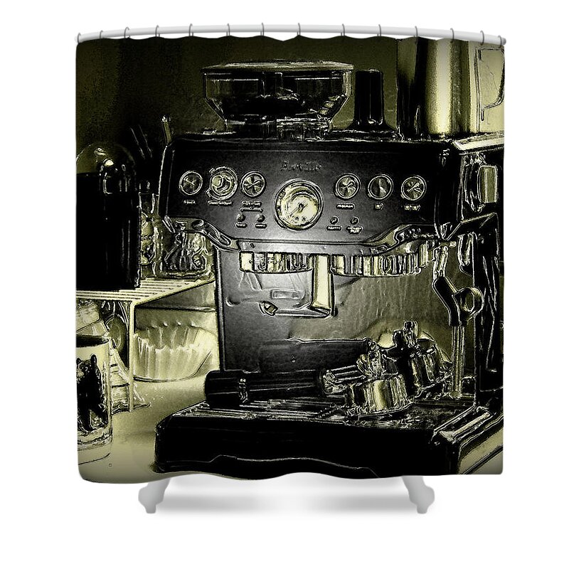 Espresso Shower Curtain featuring the photograph Top O' The Morn' To Ya by Jeanette C Landstrom
