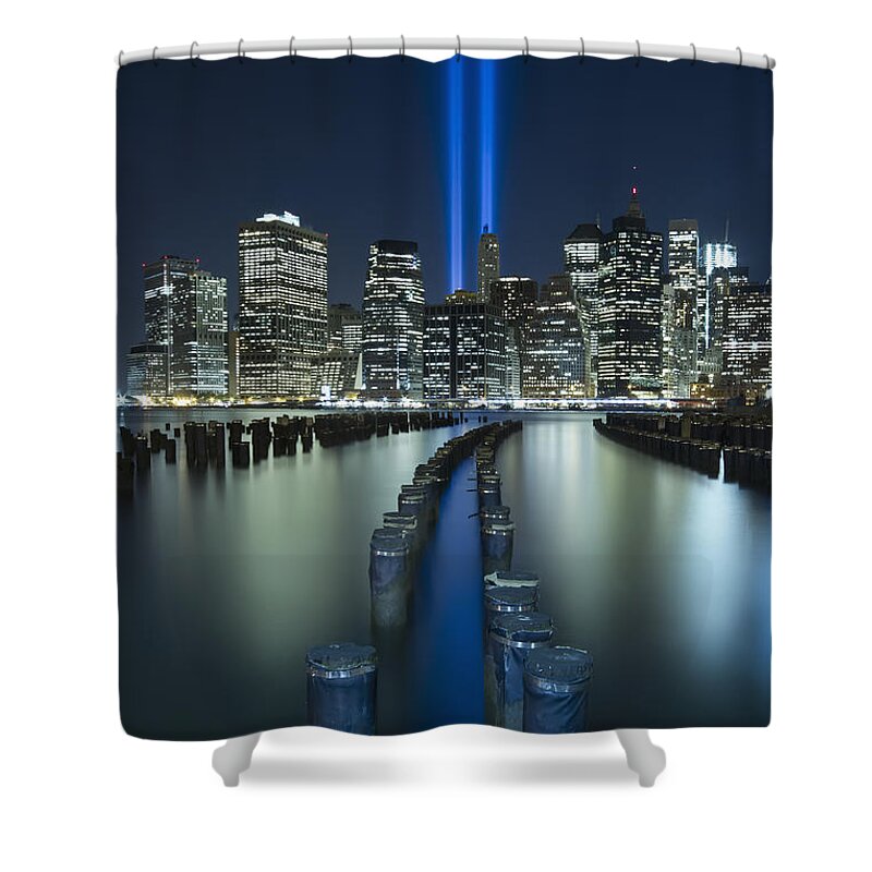 9-11 Shower Curtain featuring the photograph Tribute In Light by Evelina Kremsdorf