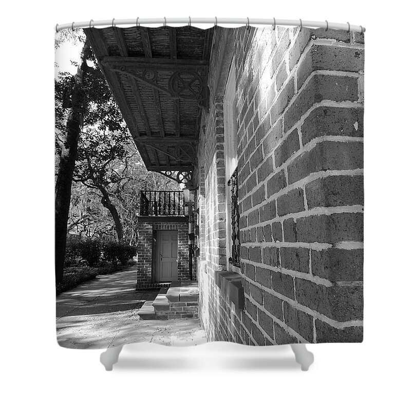 Black And White Shower Curtain featuring the photograph Turning a Savannah Corner by Vincent Green