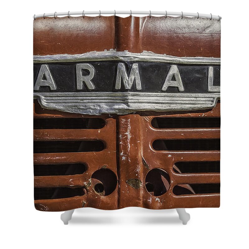 Farmall Tractor Shower Curtain featuring the photograph Vintage Farmall Tractor by Scott Norris