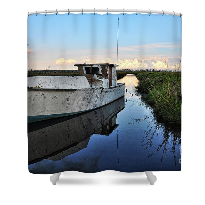 Boat Shower Curtain featuring the photograph Weathered Reflection by Randy Rogers