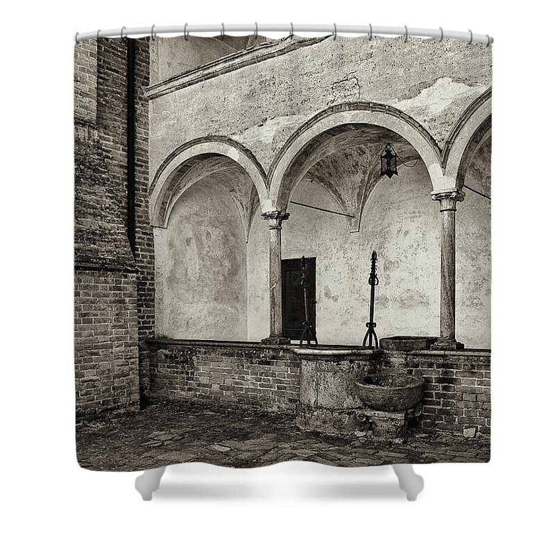 Abbey Shower Curtain featuring the photograph Well and arcade by Roberto Pagani