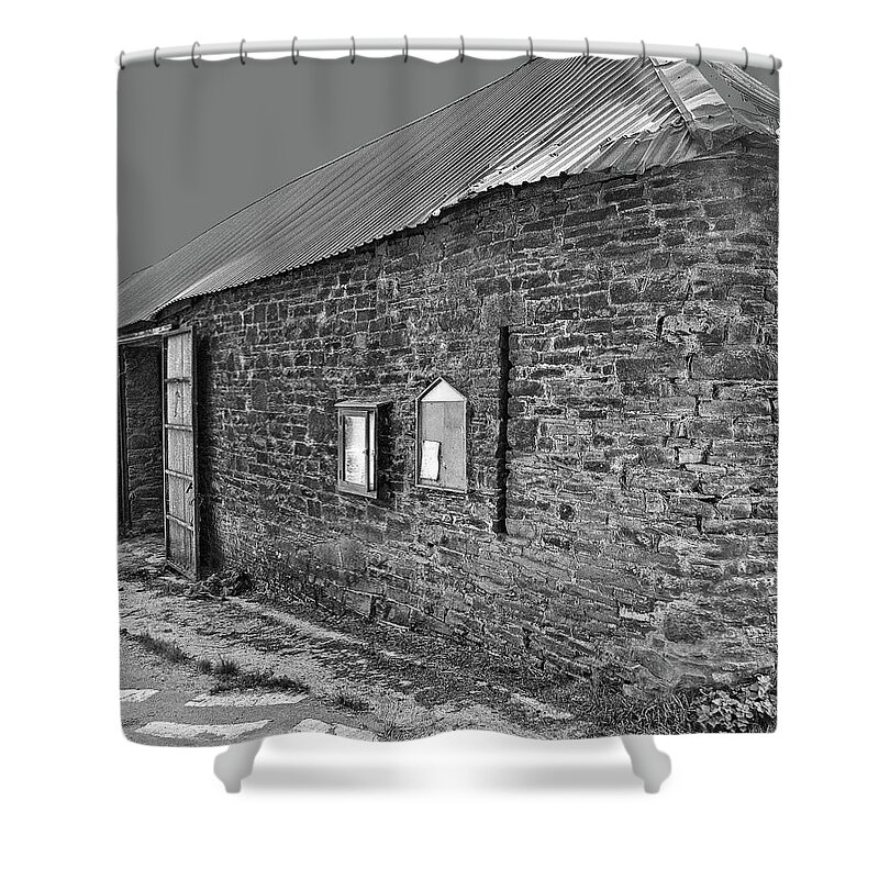 Buildings Shower Curtain featuring the photograph Welsh Barn by Richard Denyer