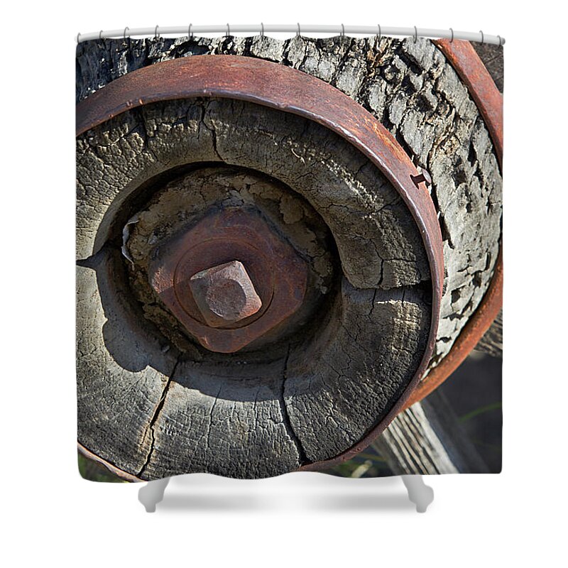 Wheel Shower Curtain featuring the photograph Wooden Hub by Phyllis Denton