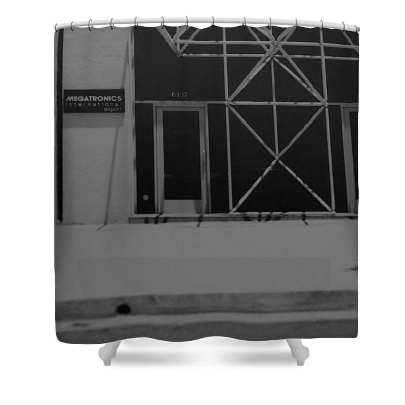 Black And White Shower Curtain featuring the photograph X by Rob Hans