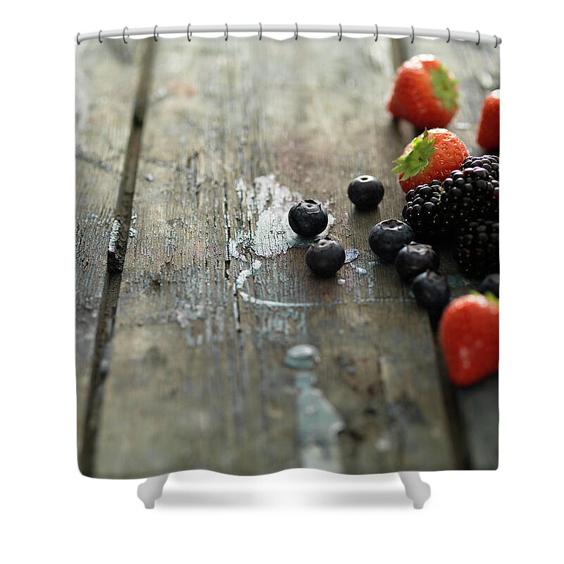 Copenhagen Shower Curtain featuring the photograph Fruit #3 by Henrik Sorensen