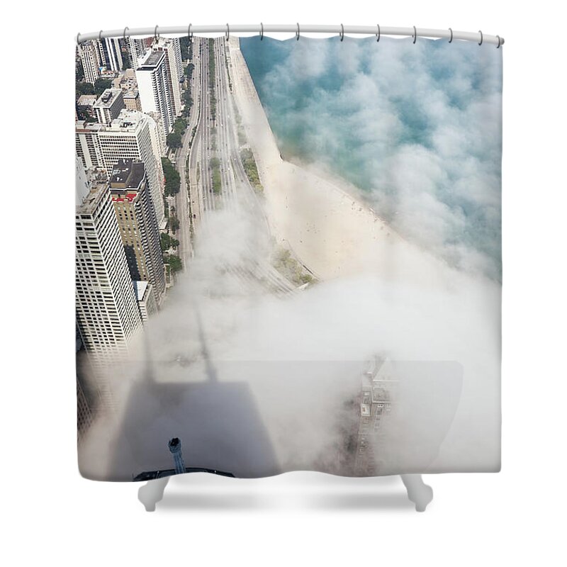 Lake Michigan Shower Curtain featuring the photograph Chicago Lakeshore Through The Fog by Stevegeer