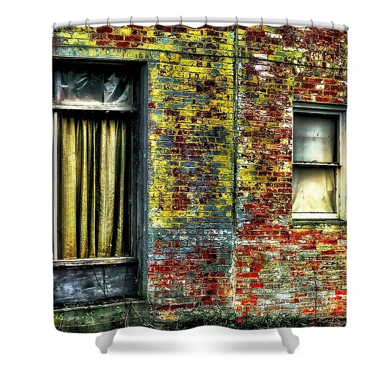  Shower Curtain featuring the photograph Choose Your Color by Jack Wilson