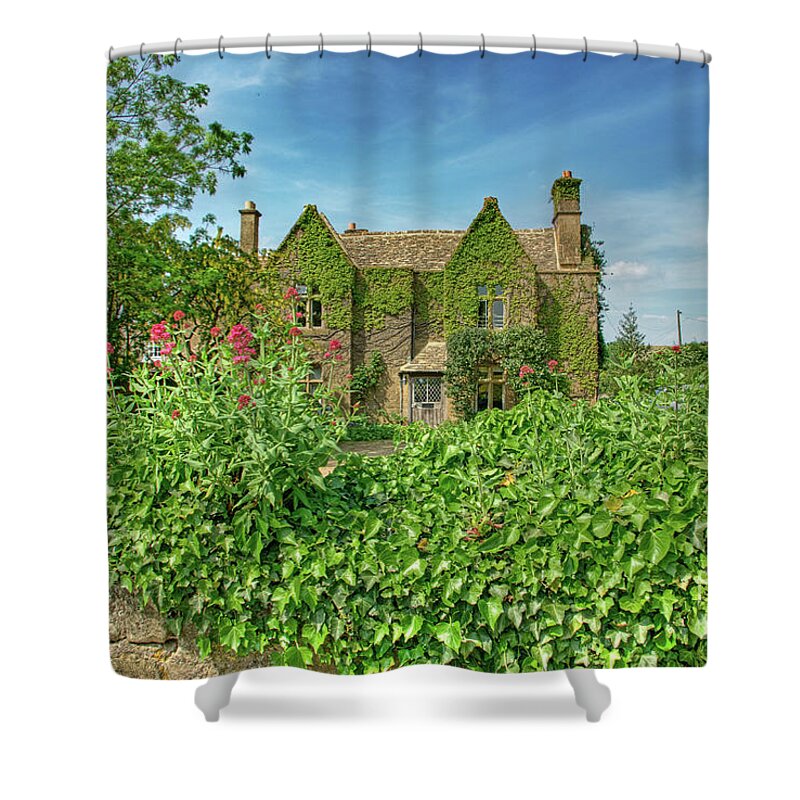 England Shower Curtain featuring the photograph Hunters Lodge by John Edwards