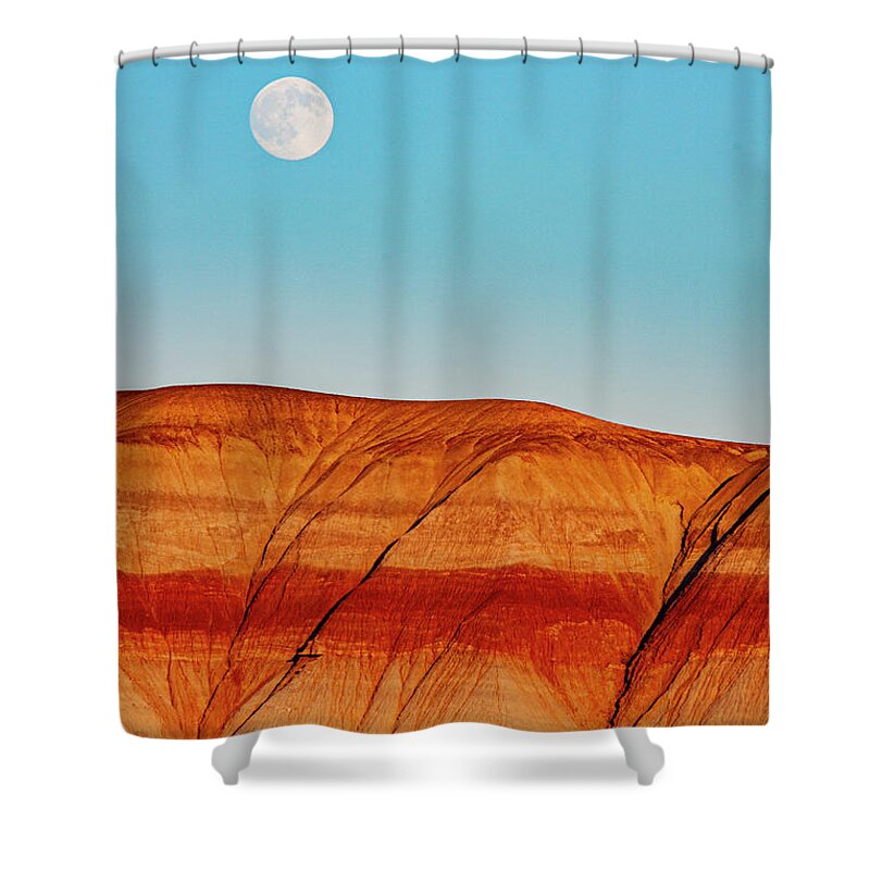 Alhann Shower Curtain featuring the photograph Moonrise Over the Painted Desert Tall by Al Hann