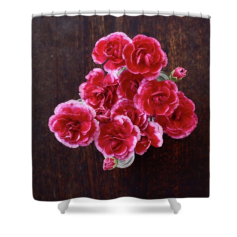 Vase Shower Curtain featuring the photograph Overhead View Of Flowers by Fumie Kobayashi