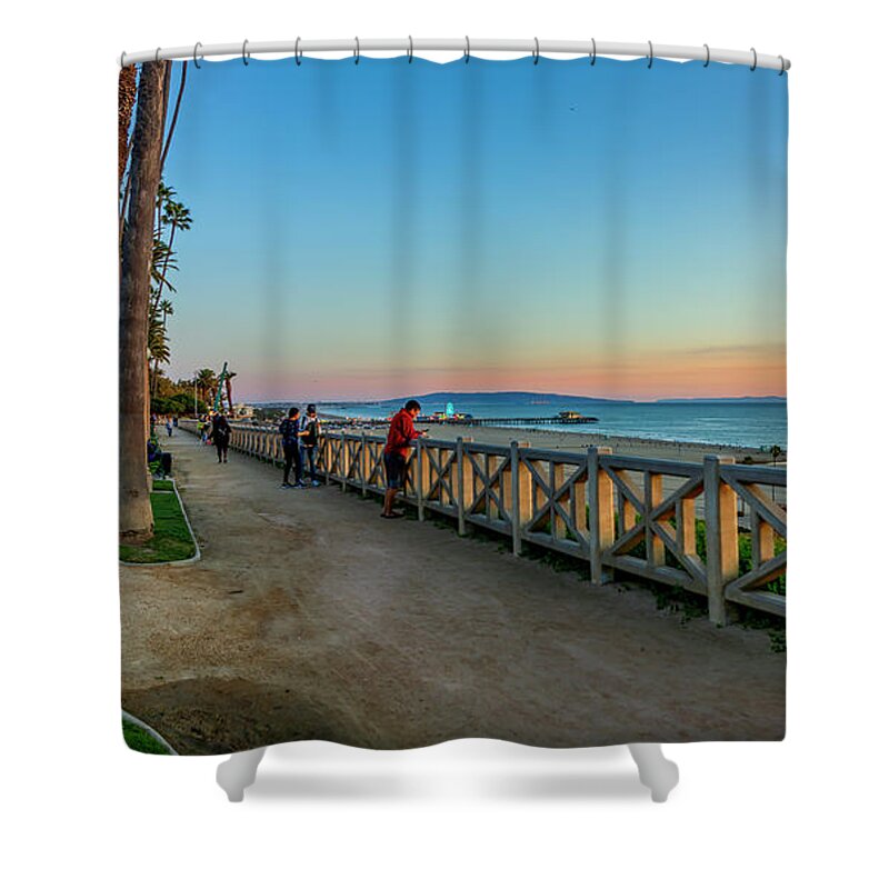 Palisades Park Shower Curtain featuring the photograph Palisades Park - Looking South by Gene Parks