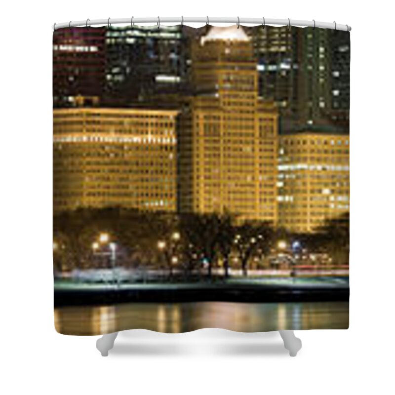 Water's Edge Shower Curtain featuring the photograph Panoramic View Of The Chicago Lakefront by Chrisp0