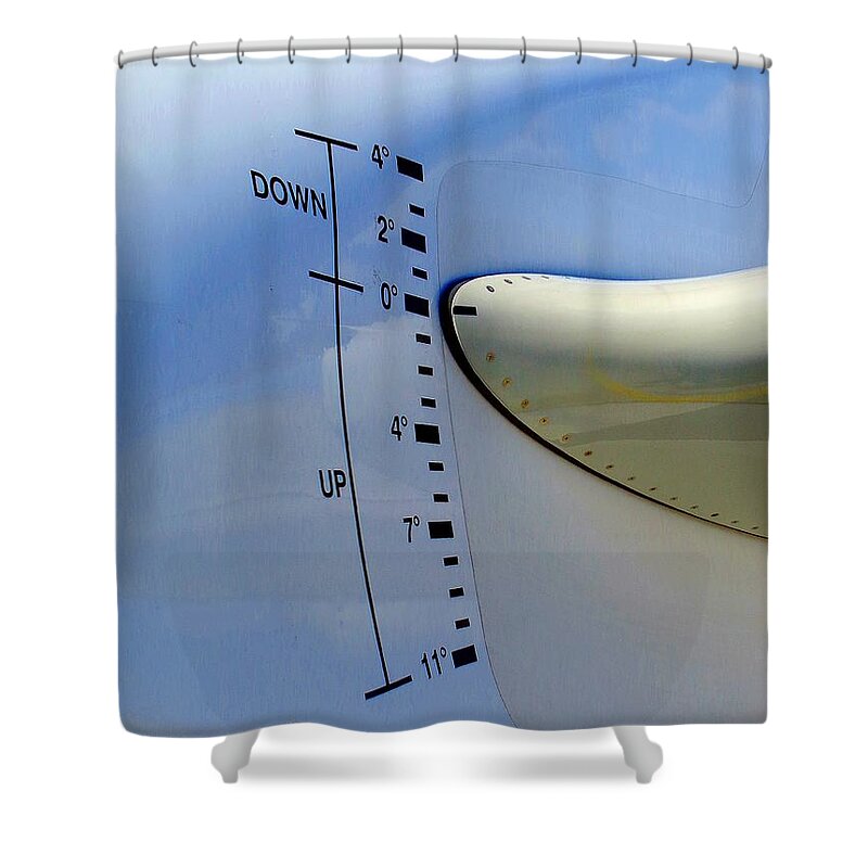Trimmbare Höhenflosse Shower Curtain featuring the photograph Pendelruder / Trim Tab by Thomas Schroeder