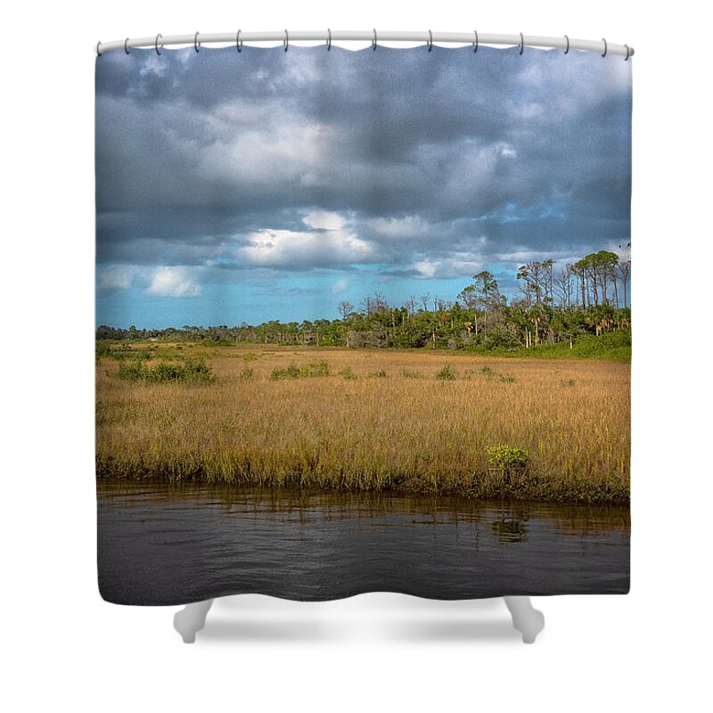 Barberville Roadside Yard Art And Produce Shower Curtain featuring the photograph Spruce Creek Park by Tom Singleton
