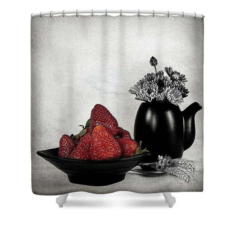 Vase Shower Curtain featuring the photograph Strawberries In Bowl by Rebeca Mello