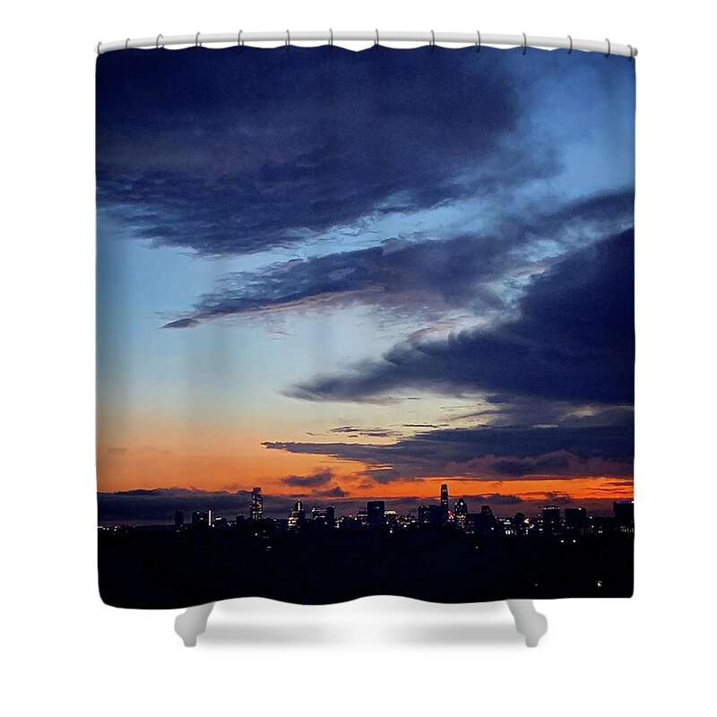 Daniel Shower Curtain featuring the painting Sunset over Austin by Daniel Nelson