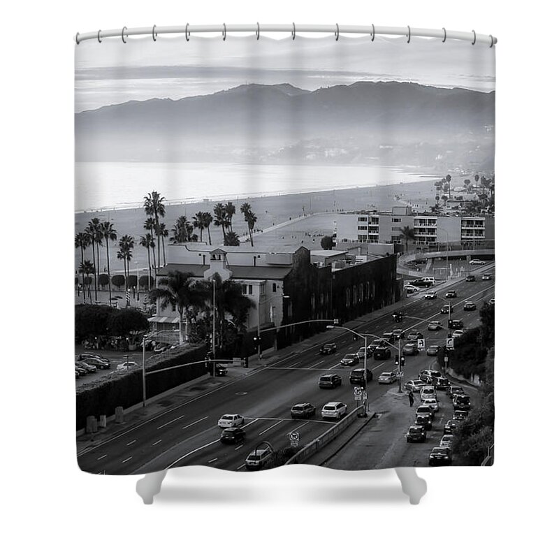 Santa Monica Bay Shower Curtain featuring the photograph The Evening Drive Home by Gene Parks