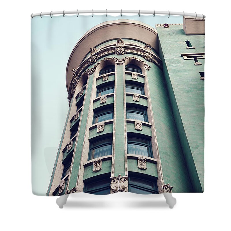 San Francisco Print Shower Curtain featuring the photograph Things Are Looking Up - San Francisco Architecture by Melanie Alexandra Price