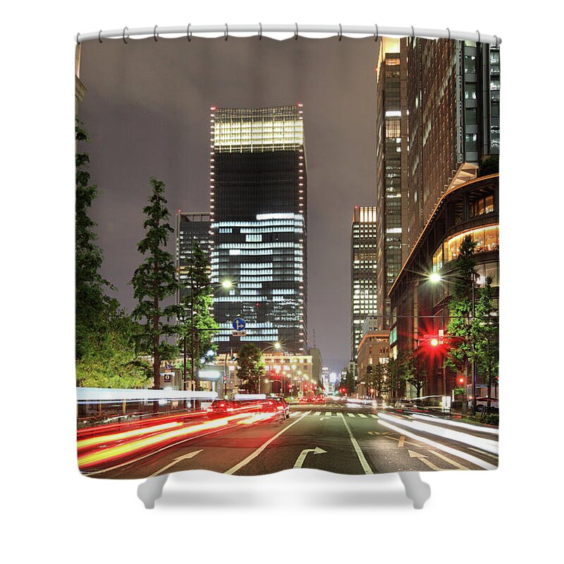 Land Vehicle Shower Curtain featuring the photograph Tokyo Marunouchi Lightstream by Krzysztof Baranowski
