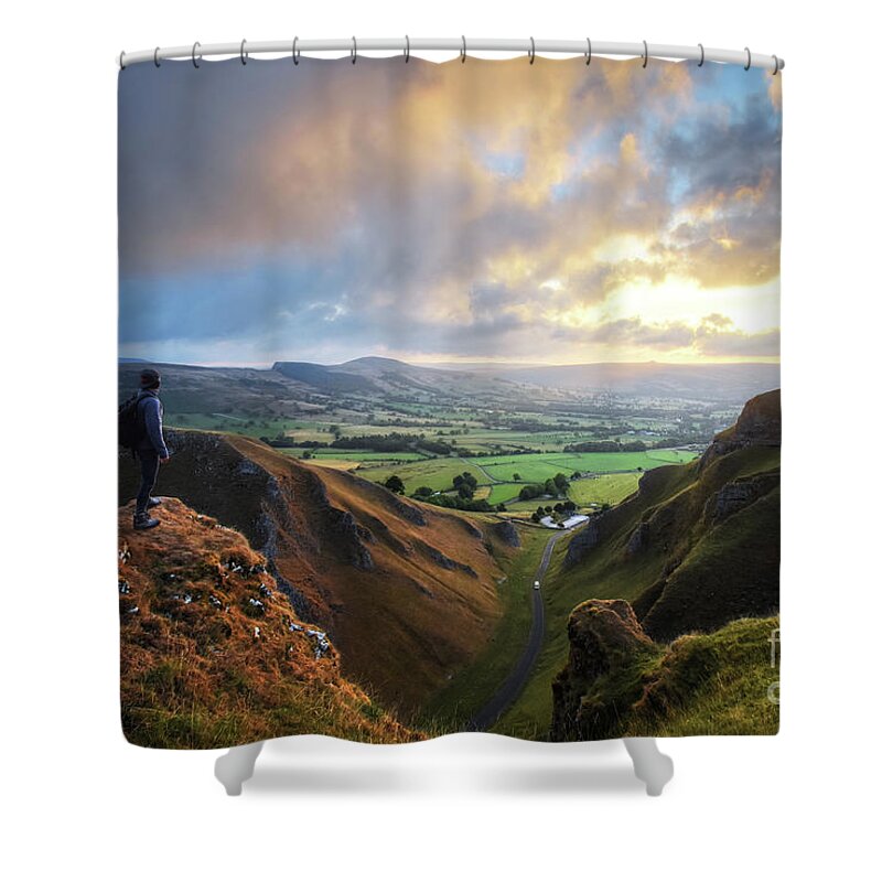 Derbyshire Shower Curtain featuring the photograph Winnats Pass 8.0 by Yhun Suarez