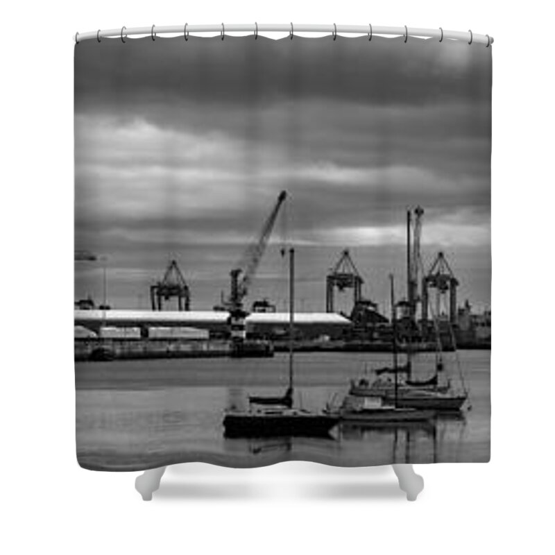 Ireland Shower Curtain featuring the photograph Dublin #40 by Robert Grac