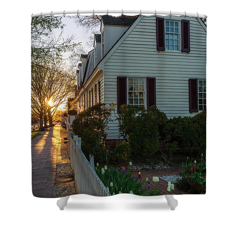 Colonial Williamsburg Shower Curtain featuring the photograph An April Morning by Rachel Morrison