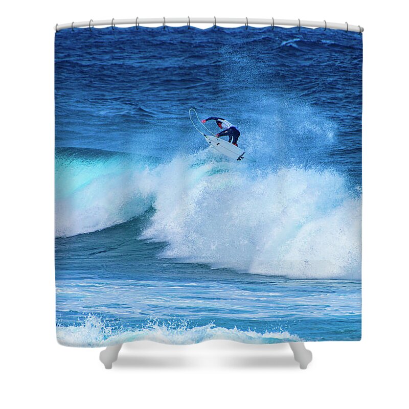 Hawaii Shower Curtain featuring the photograph Banzai Pipeline 46 by Anthony Jones