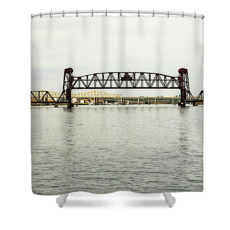 Bnsf Snake River Bridge Shower Curtain featuring the photograph BNSF Snake River Bridge by Tom Cochran