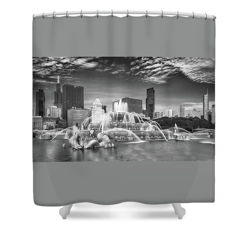 Buckingham Fountain Shower Curtain featuring the photograph Buckingham Fountain - Grant Park - Chicago by Susan Rissi Tregoning
